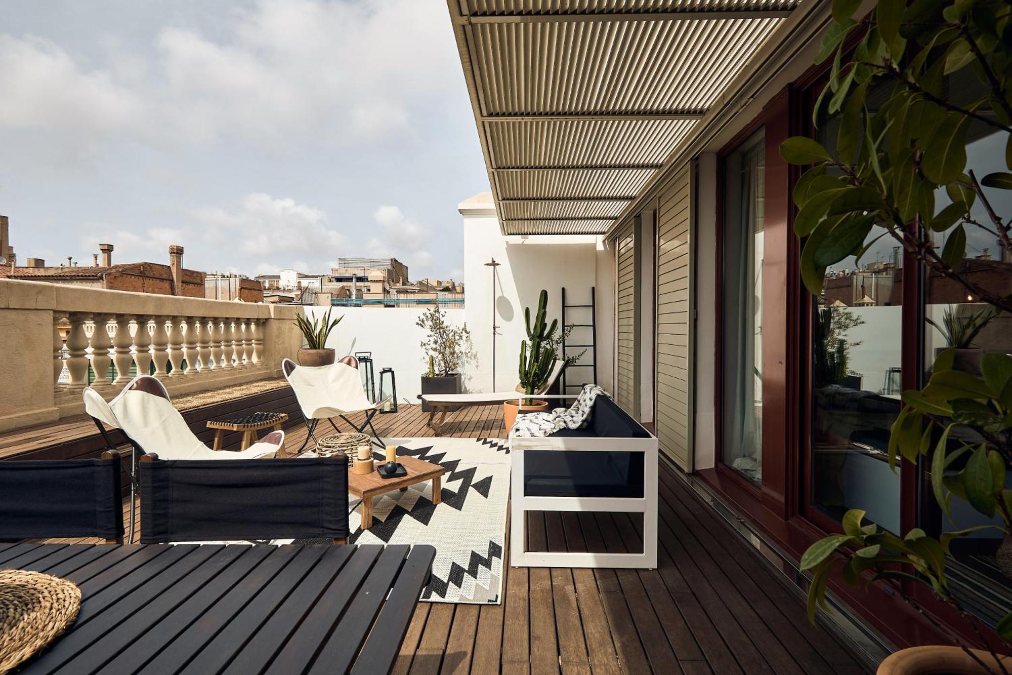 Takla - Two Bedroom In Diputacion St *